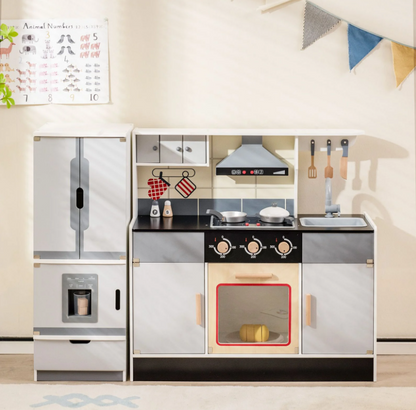 Pretend Play Kitchen Toy with Freestanding Refrigerator